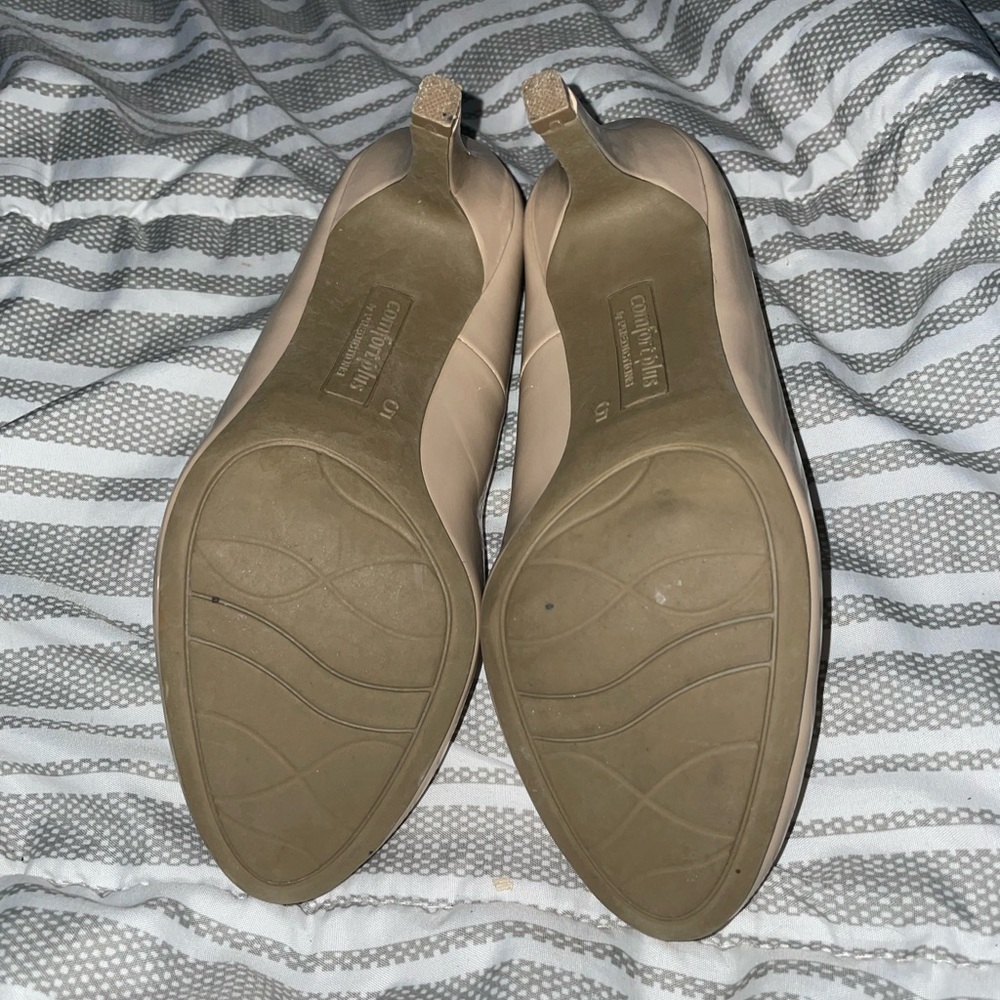 High Heels - Picture 11 of 12